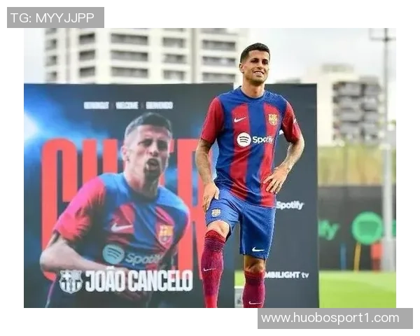 罗马诺透露坎塞洛期待巴萨决策国米已同意球员互换方案